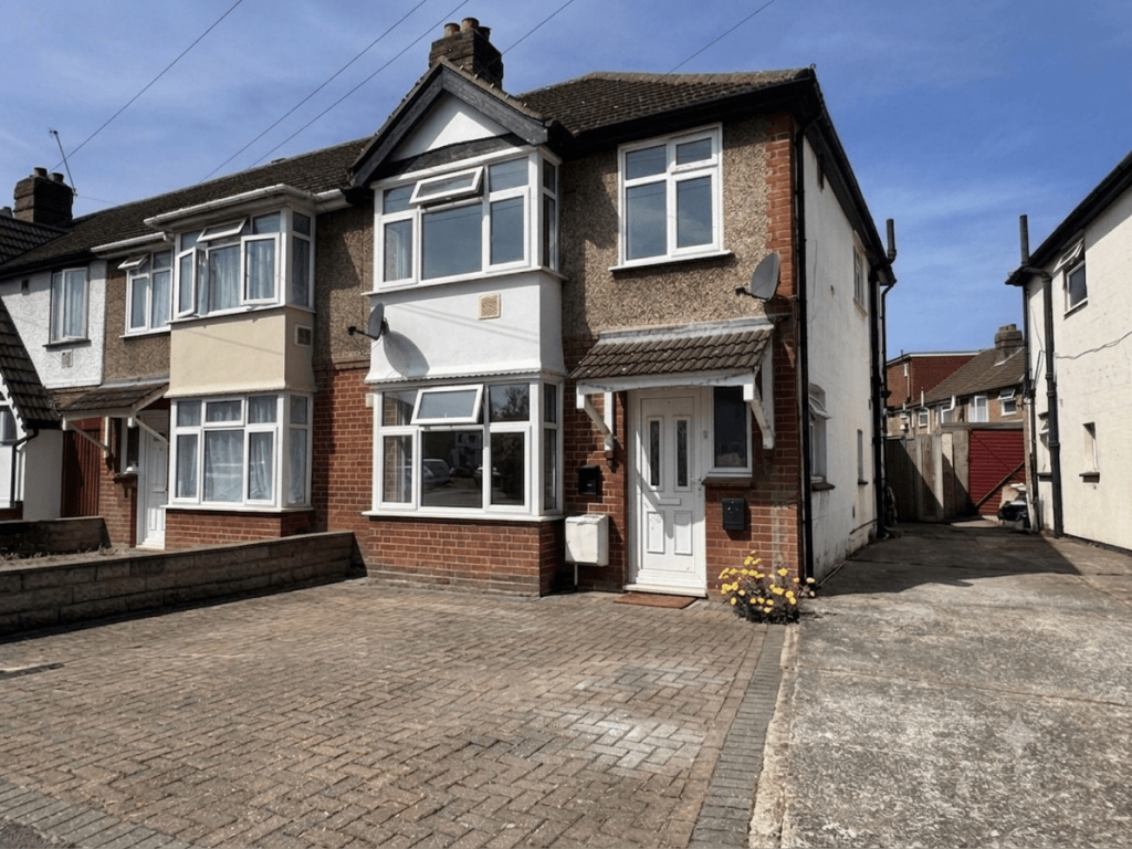 Main image of property: Mornington Crescent, Hounslow, TW5 9SS