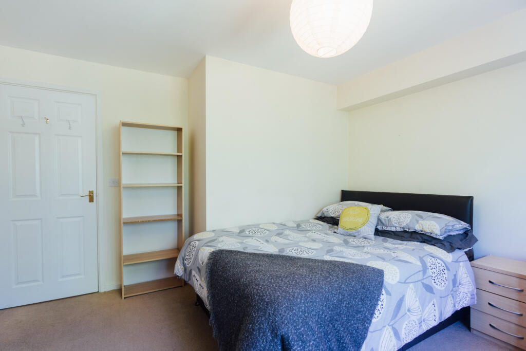 House in Leicester - View 5