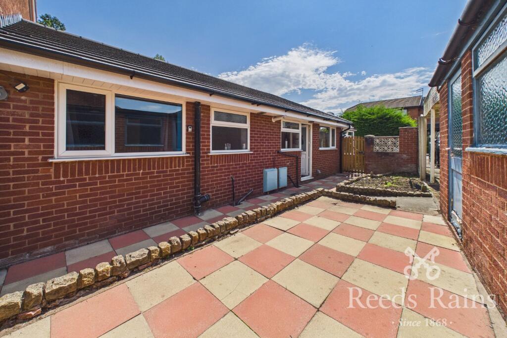 Bow Lane, Leyland, Lancashire, PR25 photo 2