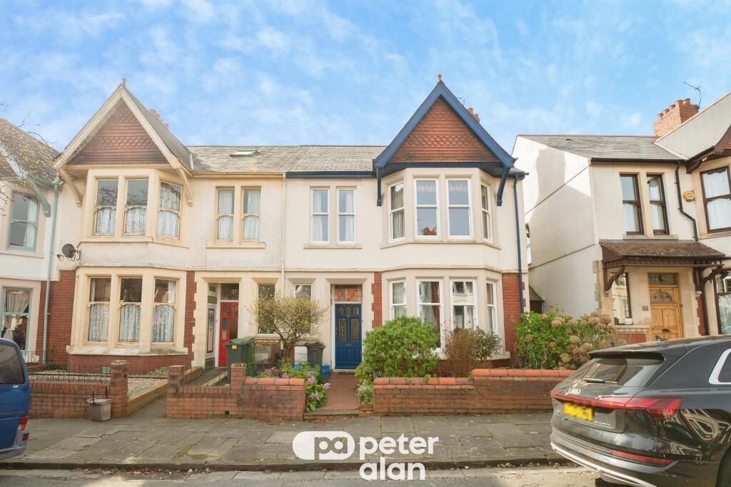 Main image of property: Pen-Y-Lan Terrace, Penylan, Cardiff