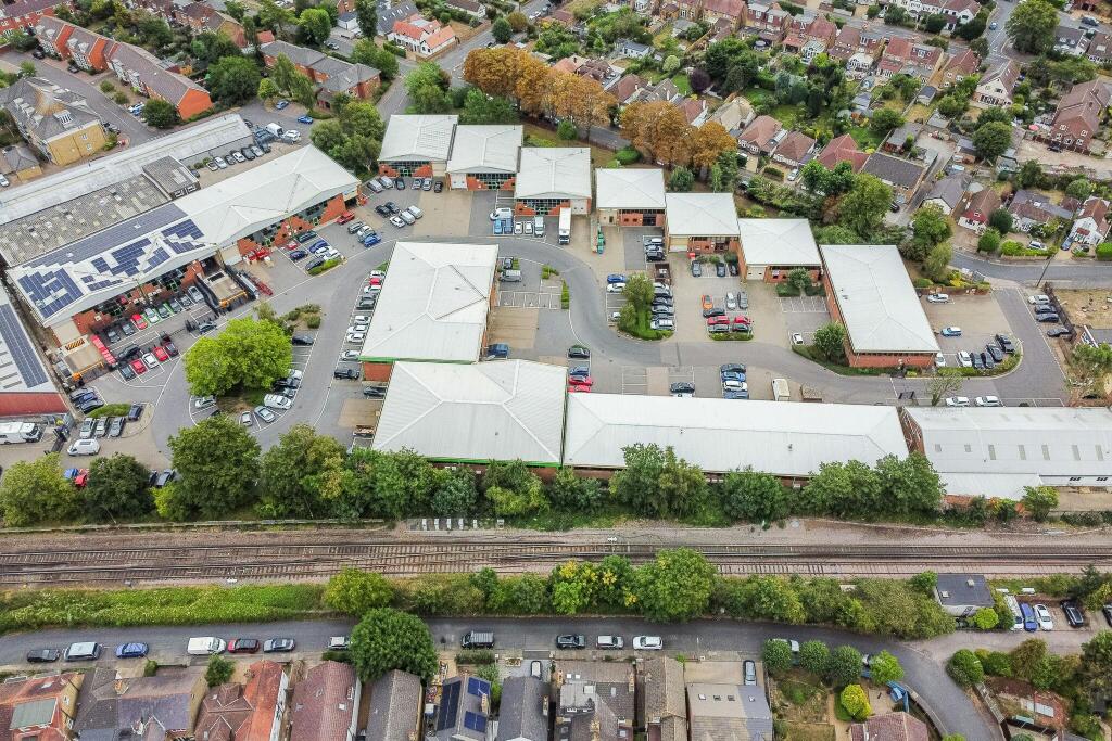 96782_Unit-3-Shepperton-Business-Park (4)_low.jpg