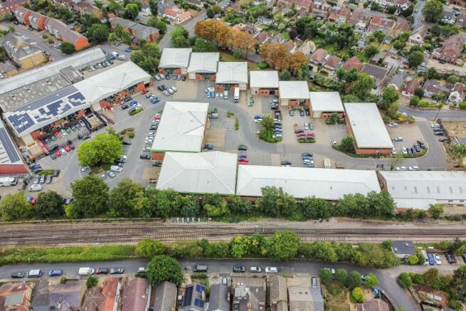 96782_Unit-3-Shepperton-Business-Park  (4)_low.jpg