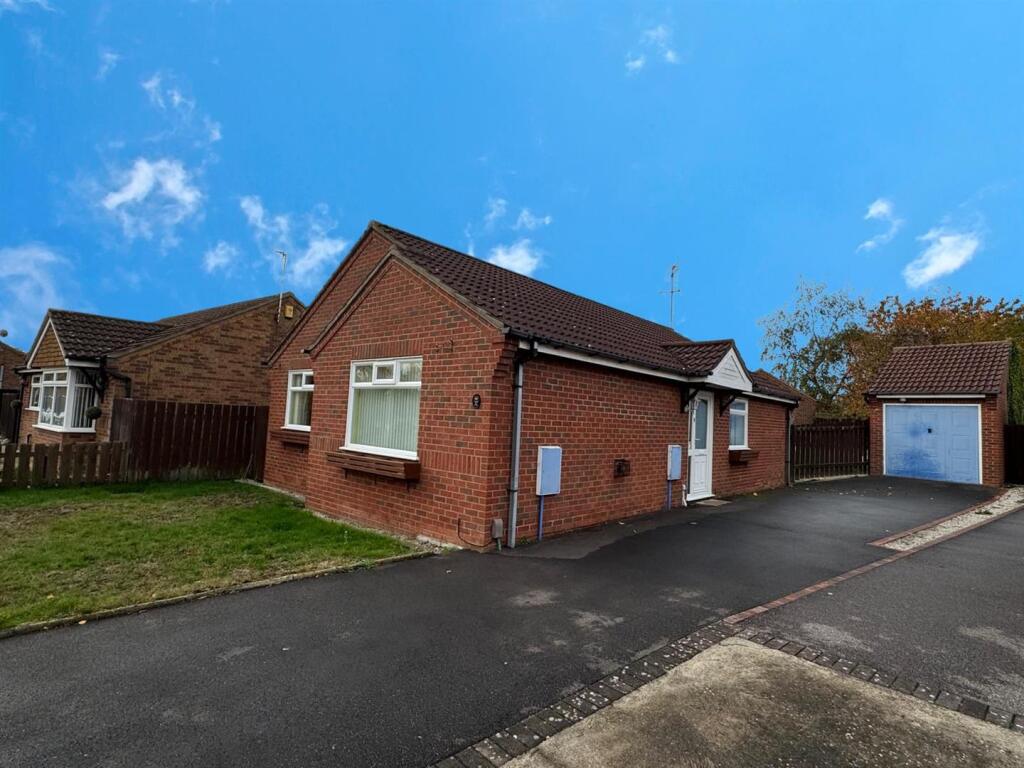Main image of property: Acer Close, Lincoln LN6