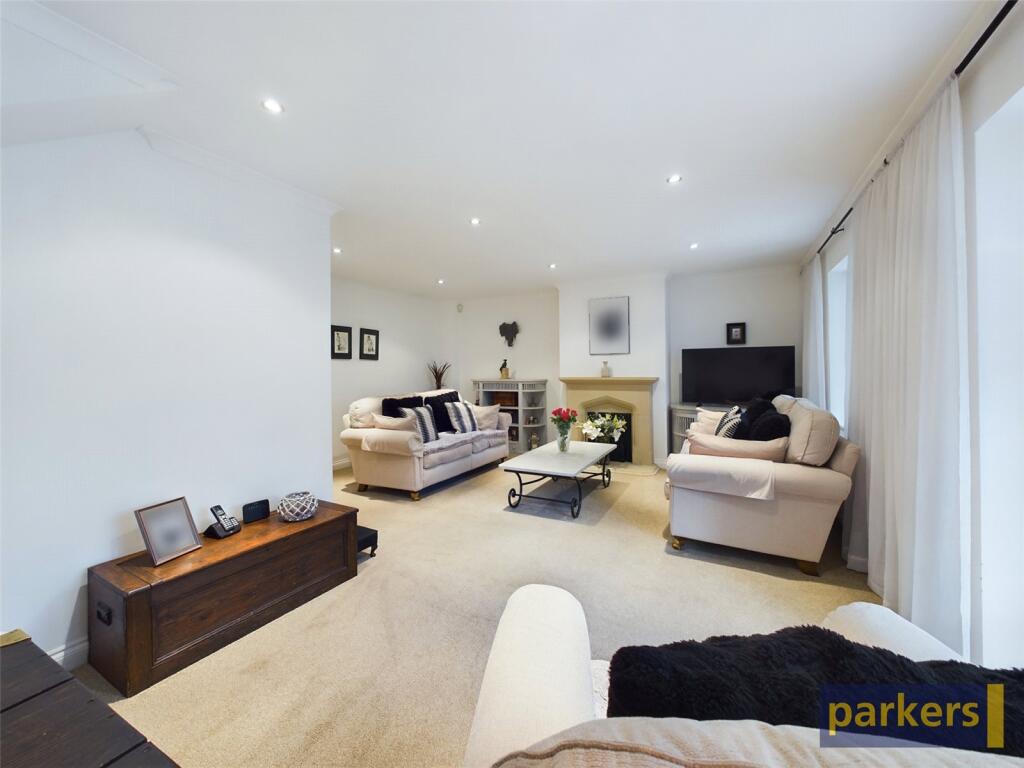 House in Wargrave, Wokingham - View 5
