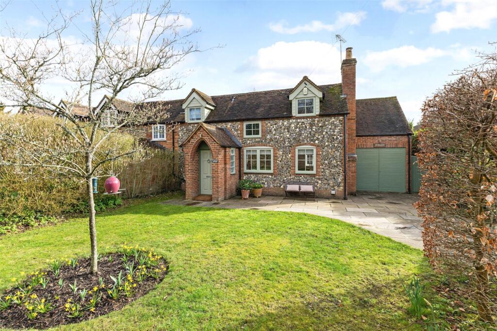 Main image of property: Beacon Hill, Penn, High Wycombe, Buckinghamshire, HP10