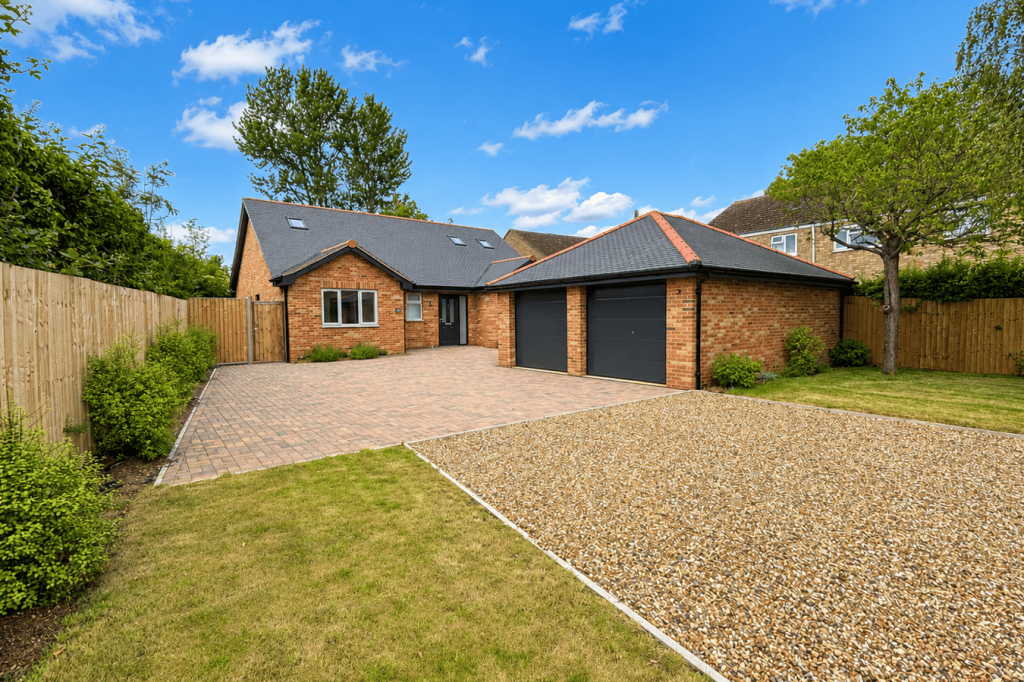 Main image of property: Shefford Road, Clifton, SG17