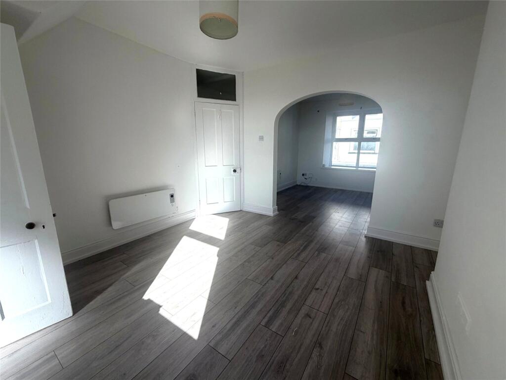 House in Swansea - View 3