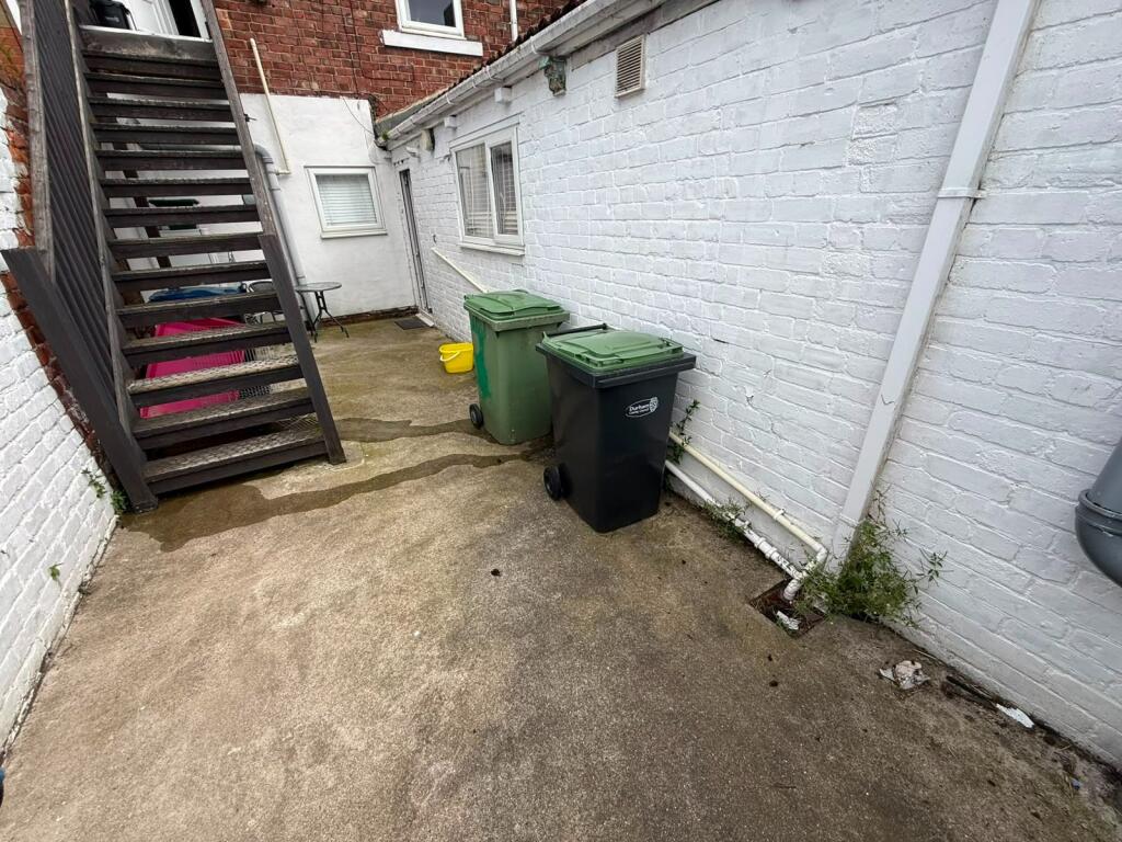 Apartment in Sunderland - More