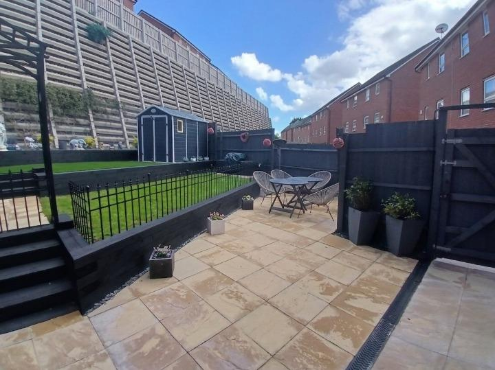 Edinburgh Road, Saxon Meadows, Nuneaton - More