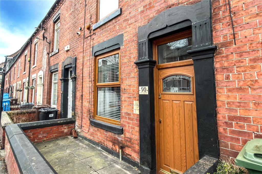 Main image of property: Coalshaw Green Road, Chadderton, Oldham, Greater Manchester, OL9