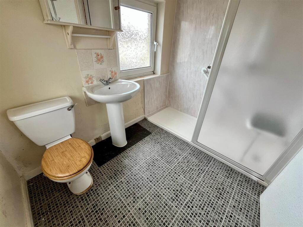 Clare Grove, Hull photo 5
