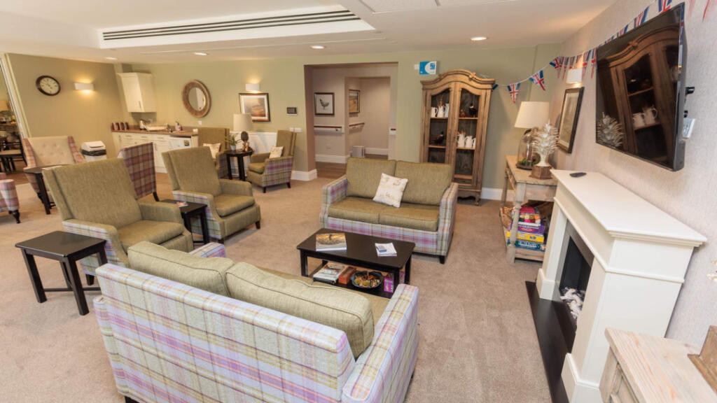 Apartment in Lancaster - View 3