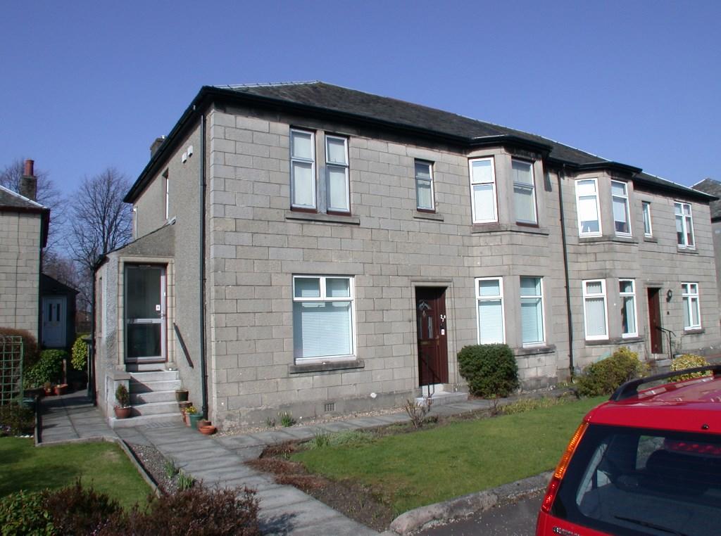 Main image of property: 27 Park Avenue, Dumbarton, Dunbartonshire, G82