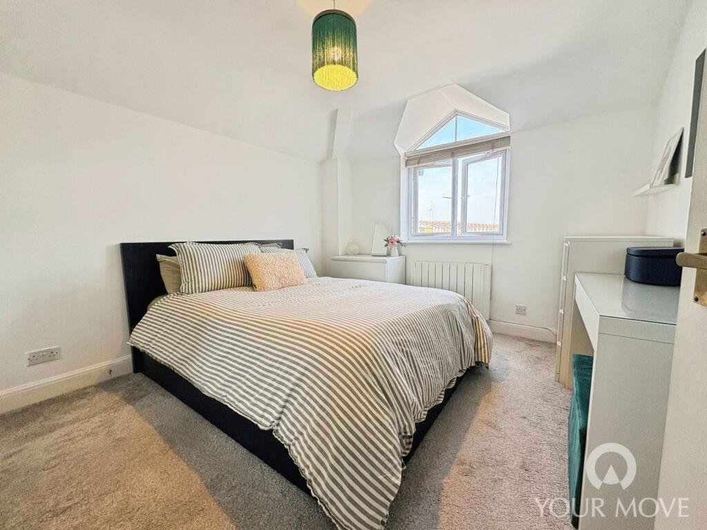 Clifton Road, Gravesend, Kent, DA11 - View 4
