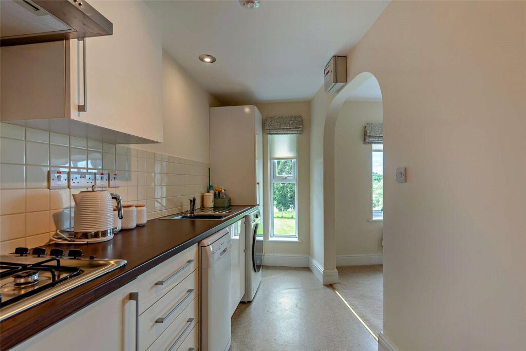 Hill Ash House, Ledbury Road, Dymock, Gloucestershire, GL18 photo 4