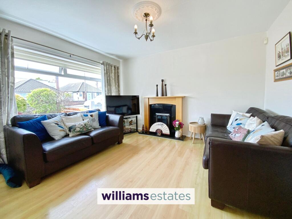 House in Rhyl - View 3