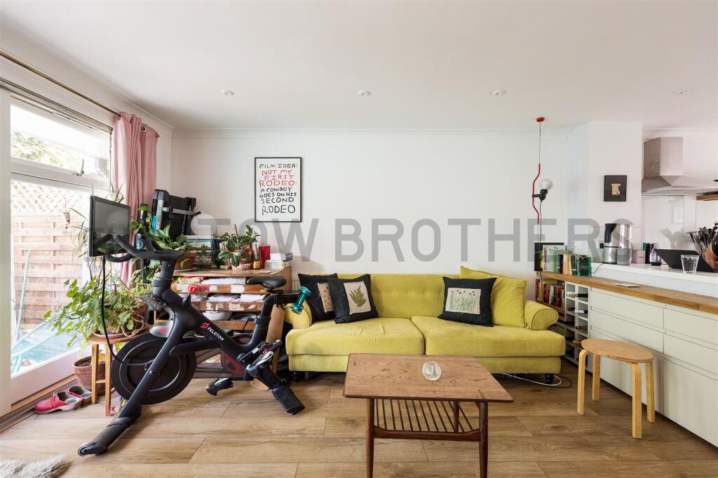 House in London - More