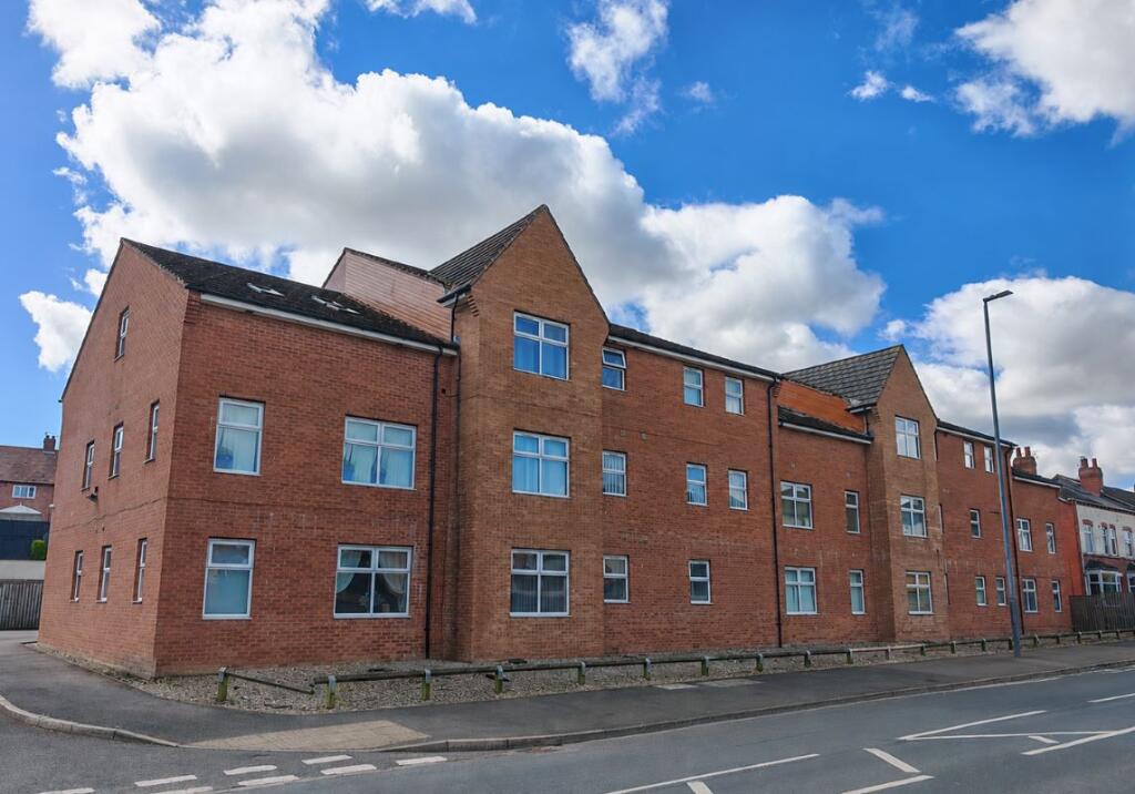 Main image of property: 5 James Court, Hemsworth, Pontefract, West Yorkshire, WF9 4NZ