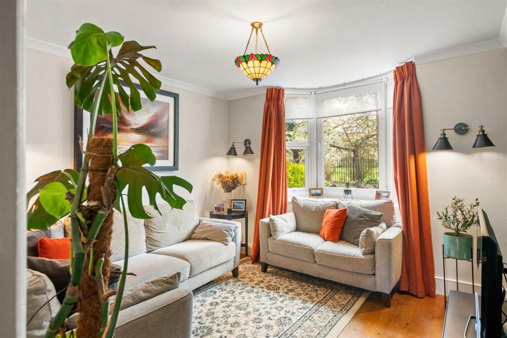House in Southall - View 4