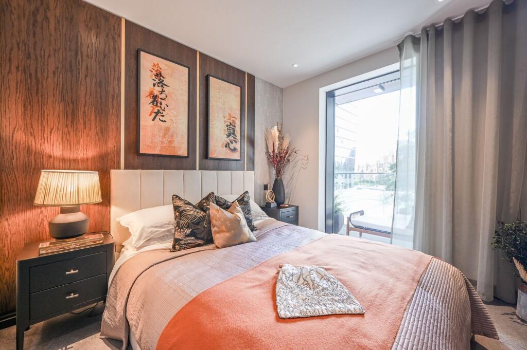 Main image of property: London Dock, Wapping, E1W