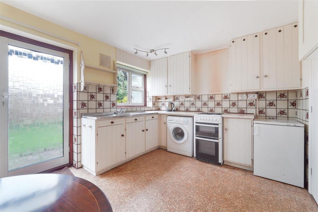 House in Kingston upon Thames - View 5