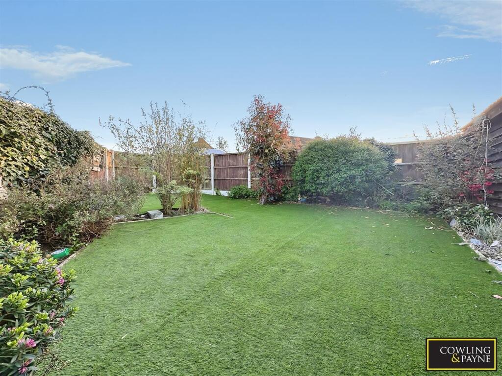 Main image of property: Rettendon View, Wickford