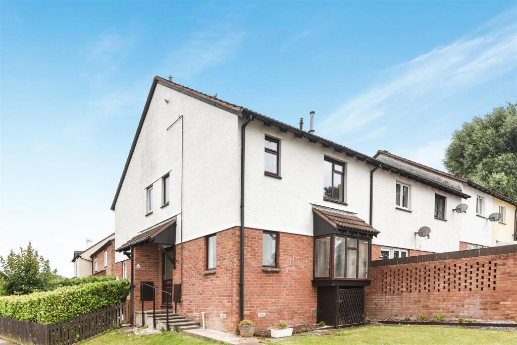 Main image of property: Chestnut Way, Honiton
