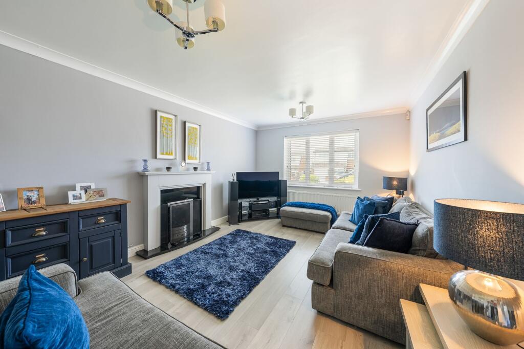 House in Pen-y-ffordd, Flintshire - View 2