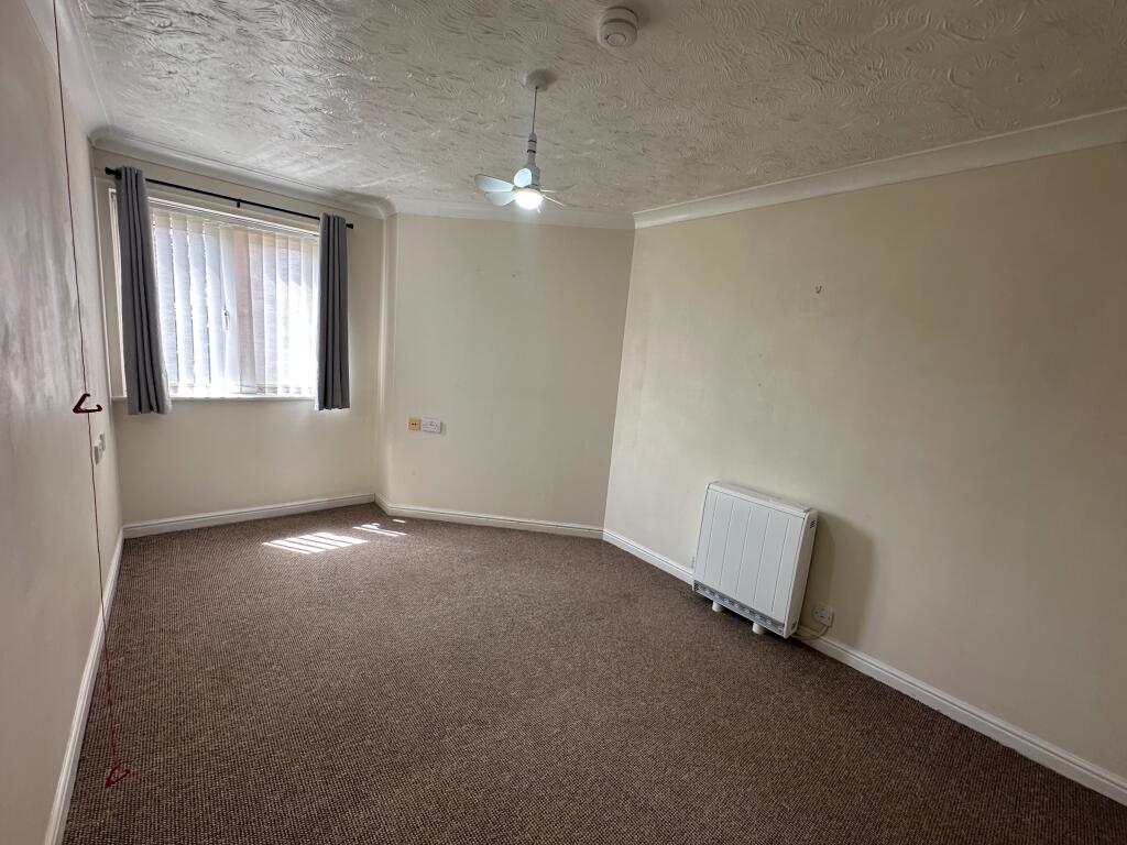 Apartment in Derby - View 2