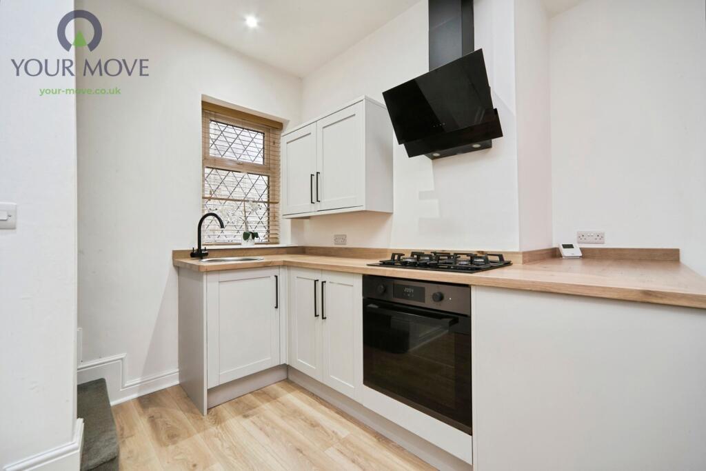 House in Bradford, Denholme - View 5