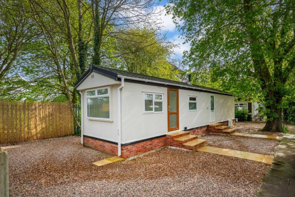 Main image of property: , Sleaford, NG34 7WB
