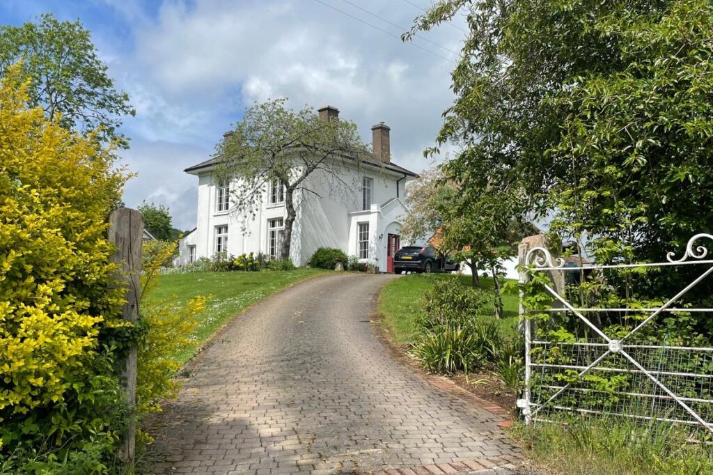 Main image of property: Leigh Sinton, Malvern