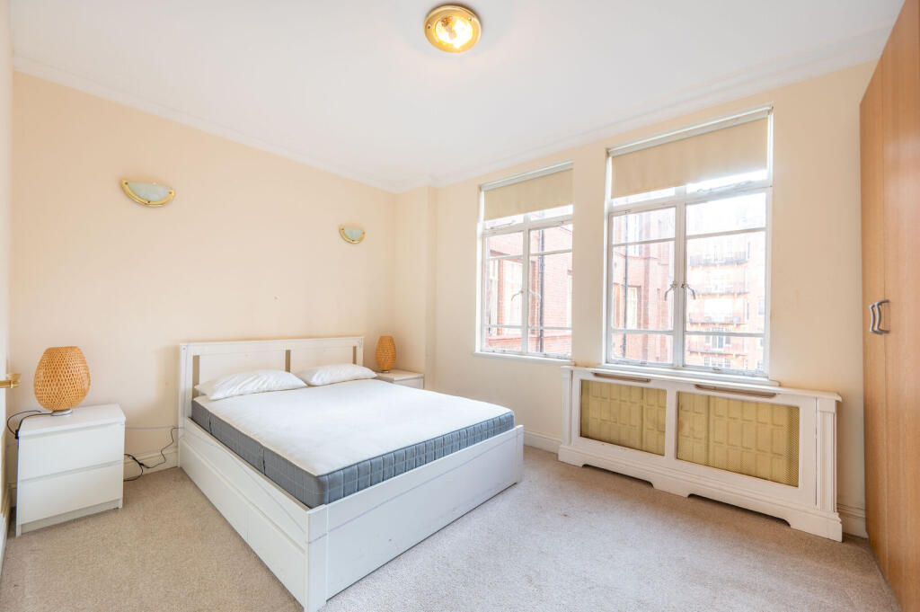 Apartment in London - View 2