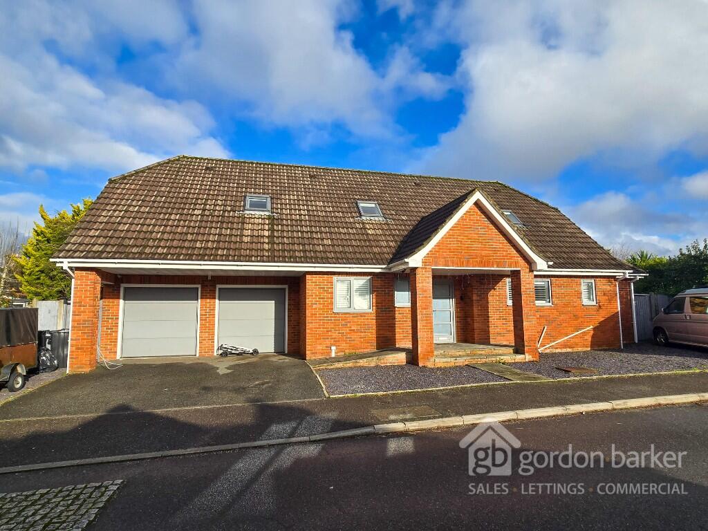 Main image of property: Pelican Mead, Ringwood, Hampshire, BH24