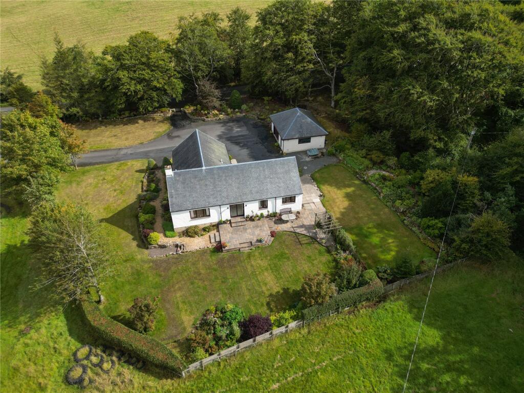 Main image of property: Pomathorn Farm Bungalow, Penicuik, Midlothian, EH26