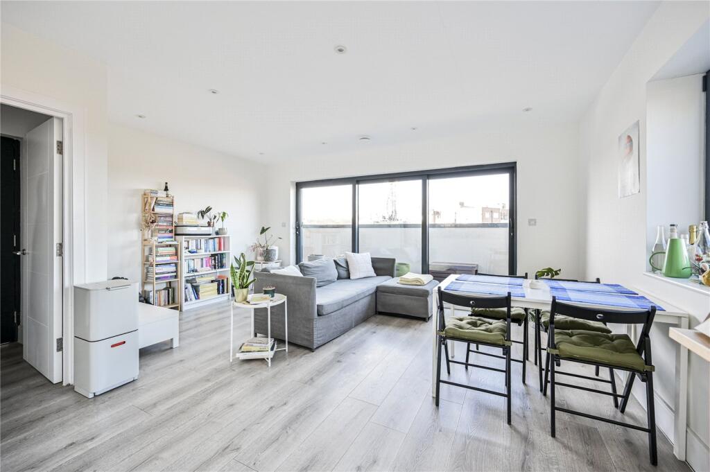 Main image of property: Brownlow Road, London, N11