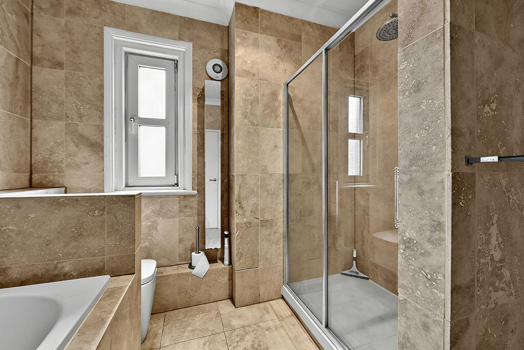 Apartment in Southsea - View 4