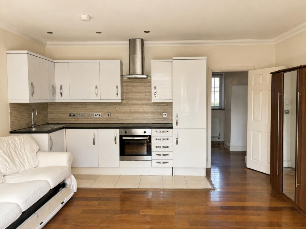 Main image of property: Bond Street, Ealing
