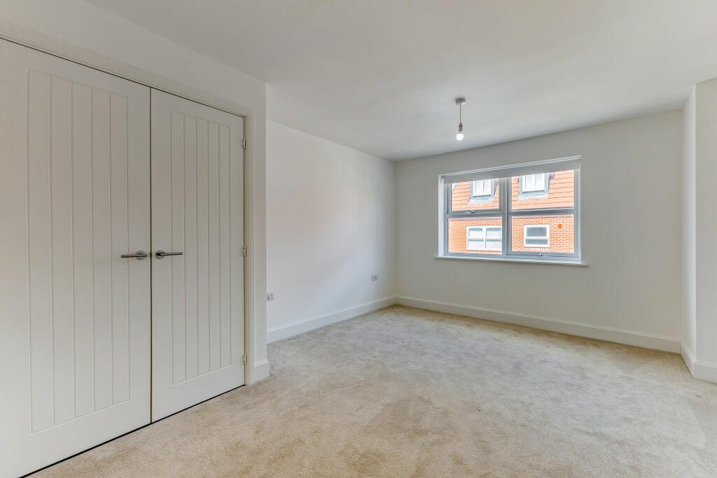House in Hemel Hempstead, Kingsbrook - View 5