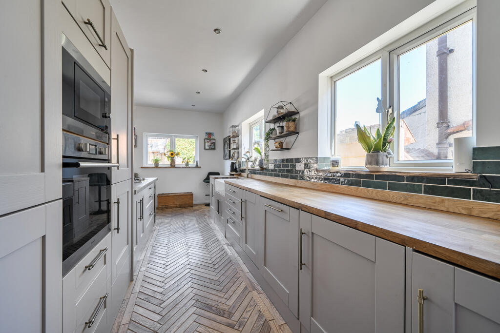 House in Bristol - View 3