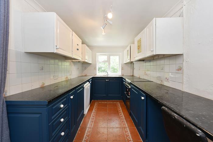 Winsor Terrace, London, E6 photo 4