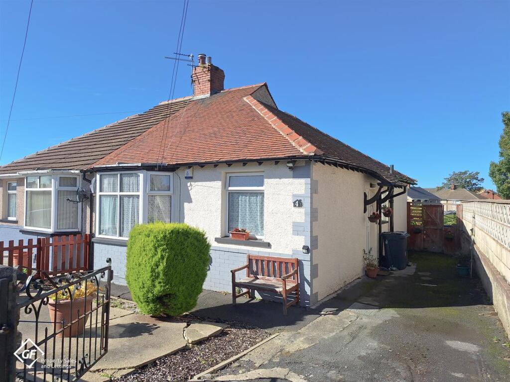 Woodhill Avenue, Morecambe photo 2