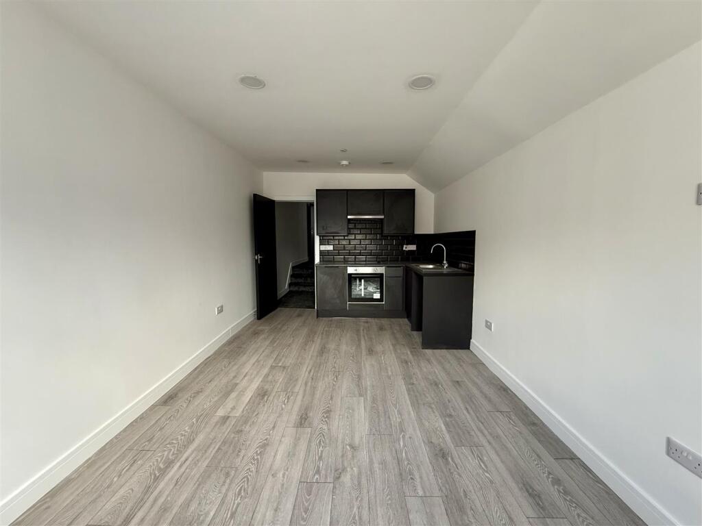 Main image of property: Albany Road, Cardiff