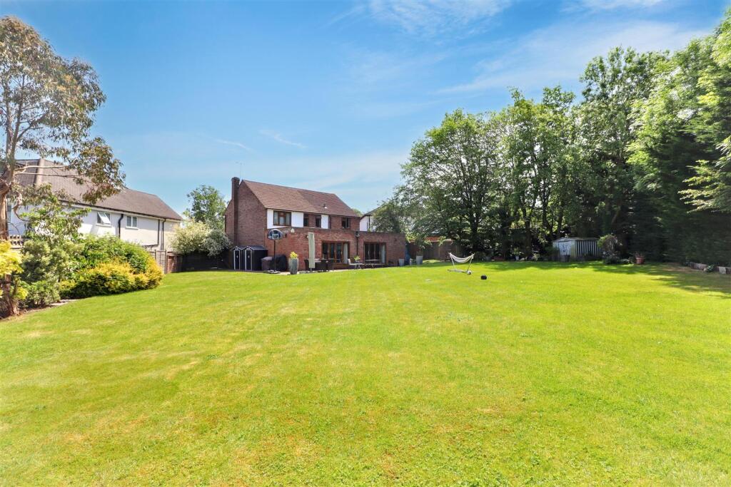 House in Watford - View 5