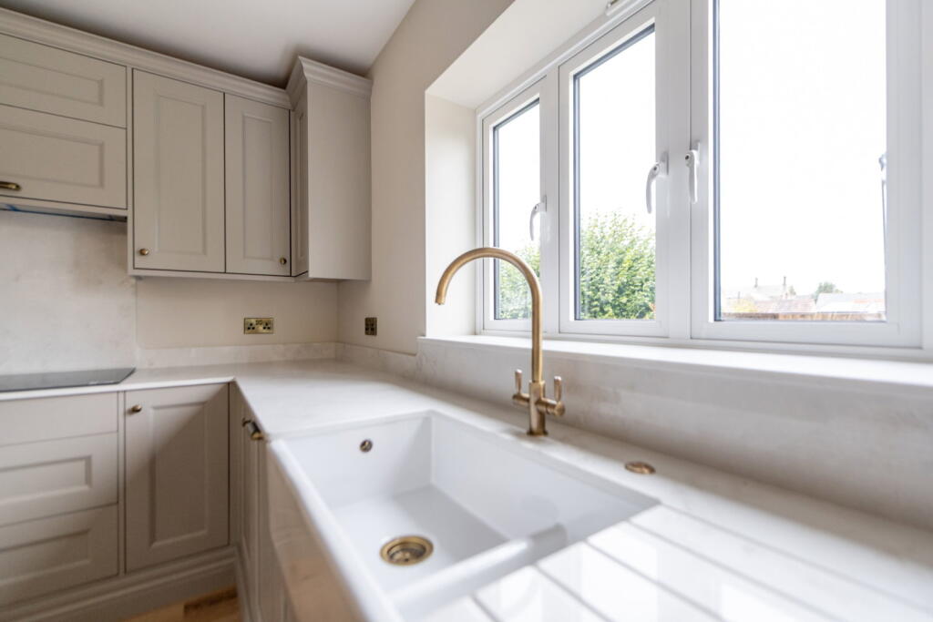 Oatfield, Stoford, BA22 9UE photo 5