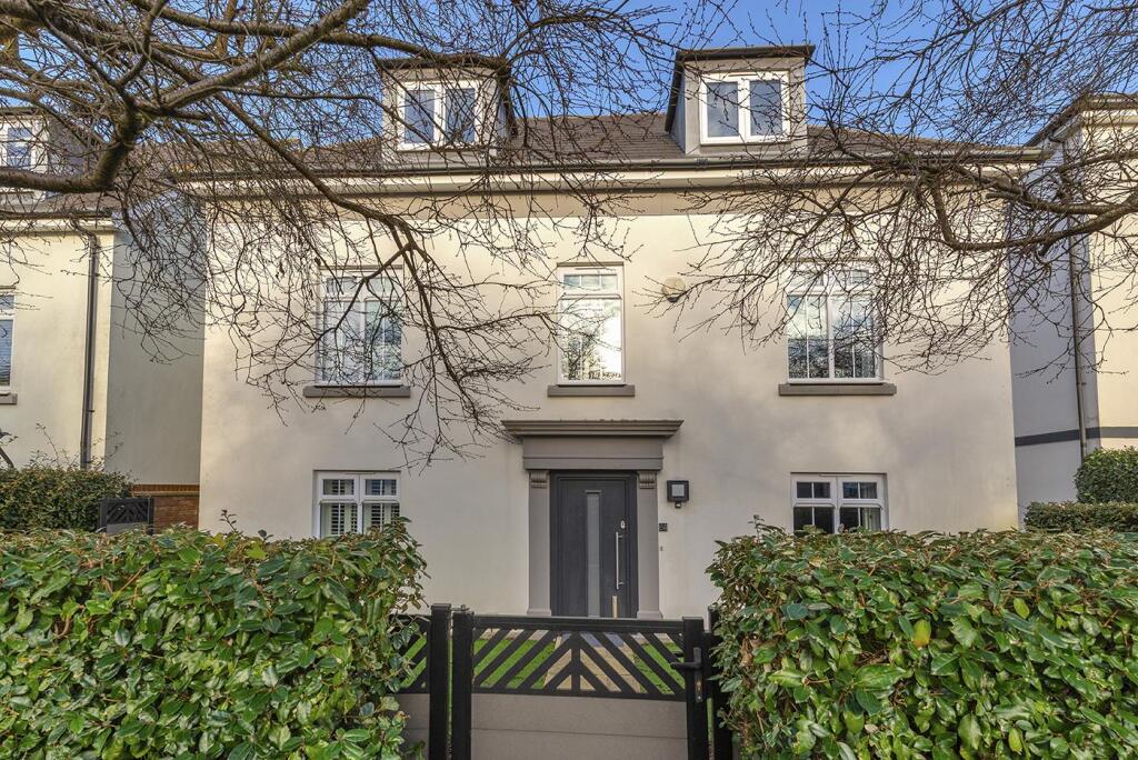 Main image of property: Braeburn Way, Kings Hill, ME19 4EA