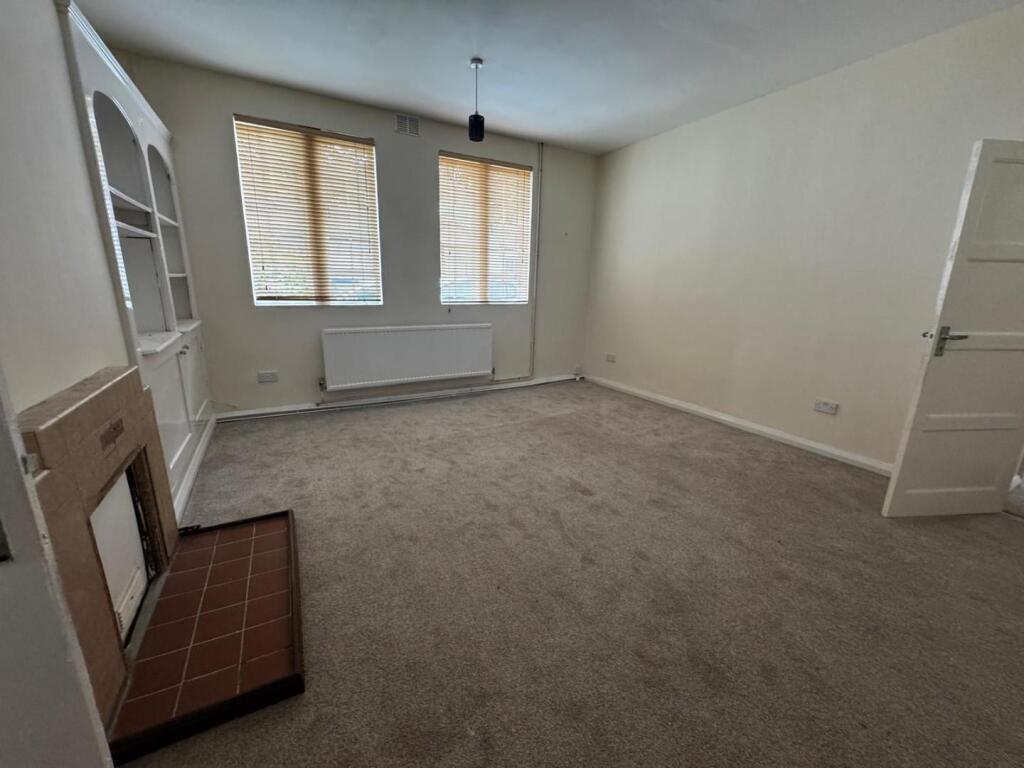 House in Peterborough - View 4