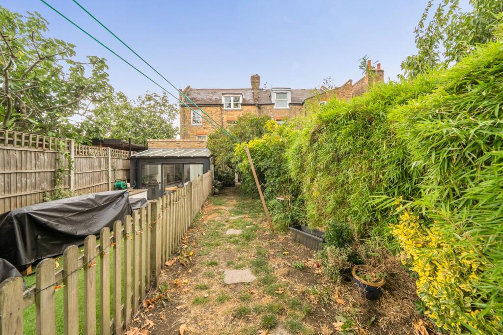 Apartment in London - View 4