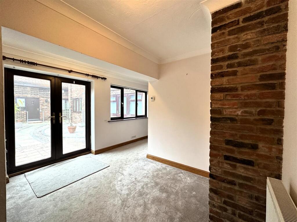 House in York - View 5