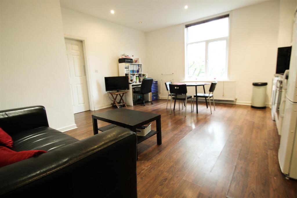 Main image of property: St Johns Terrace, Hyde Park, Leeds, LS3 1DY